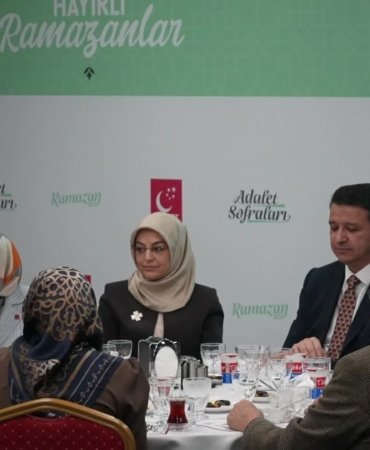 6bfea2fb2ed6e56d7fc1f4bf503ab0c3