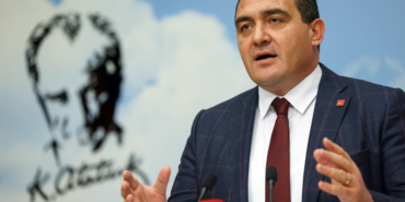 7e0b094131a4b97bf69258cdcca6279a-1