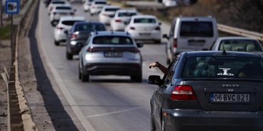 Kırıkkale’de bayram dönüşü trafiği yoğunluğu