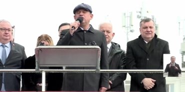 CHP’nin “Millet İradesine Sahip Çıkıyor” mitingi… Özgür Özel: “Kahrolsun Trump’ın emperyalist emelleri. Kahrolsun Amerikan emperyalizmi”