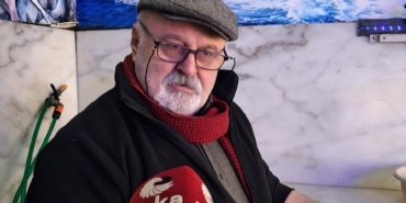 Hopalı balıkçılar, ramazan ayına rağmen satışların düşük olmasından yakındı: Vatandaşta alacak ne kudret ne de para var