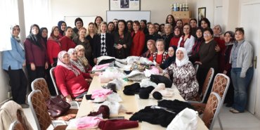 Tepebaşı Belediyesi’nden Çukurhisar Belde Evi kursiyerlerine yönelik bilgilendirme çalışması
