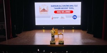 Sancaktepe Belediyesi’nden Kadir Gecesi’ne özel program… Binlerce vatandaş, Sancaktepe Sahnesi’nde buluştu