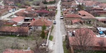 Yozgat’ta göçmenlerden oluşan köy, her yıl leylekleri ağırlıyor