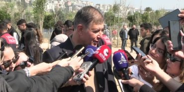 Tugay’dan Körfez, İZBAN ve Vakıflar çıkışı: “İzmir’e hizmet için çalışmaya davet ediyorum”