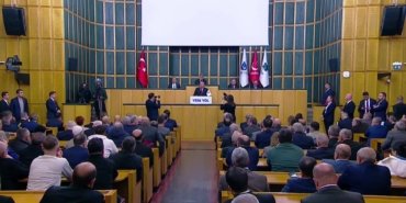 Yeni Yol Grup Toplantısı… Ali Babacan: “İktidarı uyarıyorum: Acilen tedbir almazsanız ülkeyi çok büyük bir çöküş bekliyor”