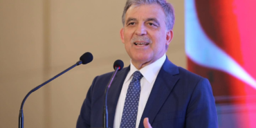 11’inci Cumhurbaşkanı Abdullah Gül: Bu karanlık günlerin son bulması duasıyla, herkesin Ramazan Bayramı’nı tebrik ediyorum