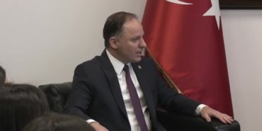 Siyasi partiler arası bayramlaşma… DSP, DYP, BBP ve Demokrat Parti heyetleri, CHP Genel Merkezi’ni ziyaret etti