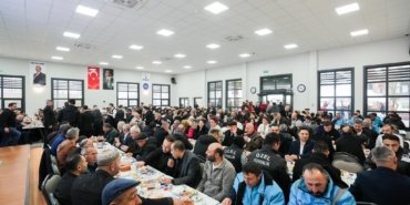 Sancaktepe’de geleneksel bayram kahvaltısı geniş katılımla gerçekleştirildi