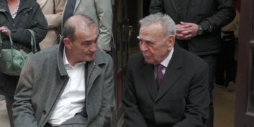 İzmir Büyükşehir Belediyesi, Meslek Fabrikası önünde nöbette… Eski İzmir Büyükşehir Belediye Başkanı Aziz Kocaoğlu: “İzmir bunu hak etmiyor”