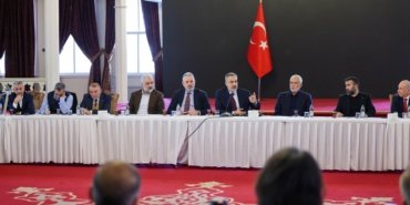 Dışişleri Bakanı Fidan, Filistin’e destek platformu ve STK temsilcileriyle görüştü