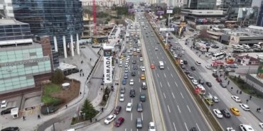 Armada AVM çevresinde tek yön uygulaması başladı
