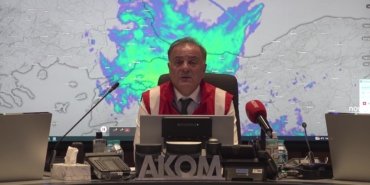 İBB Başkanvekili Nuri Aslan’dan yağış açıklaması: İstanbul genelinde 6 bin 903 personelimiz ve 2 bin 505 araç ve iş makinemiz sahada aktif görev yapmaktadır