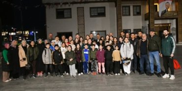 Yunusemre Belediye Başkanı Balaban, genç sporcularla iftarda bir araya geldi