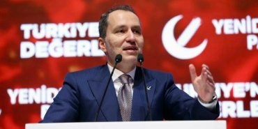 Fatih Erbakan’dan Dünya Kupası Avrupa Elemelerinde Romanya’yı yenen A Milli Futbol Takımı’na tebrik mesajı