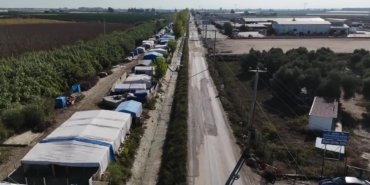 Mersin Büyükşehir Belediyesi’nden Ulubatlı Hasan Bulvarı’nda sıcak asfalt çalışması