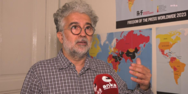Sınır Tanımayan Gazeteciler Türkiye Temsilcisi Önderoğlu’ndan İsmail Arı’nın tutuklanmasına tepki: “Araştırmacı gazetecilik yargı eliyle tasfiye ediliyor”