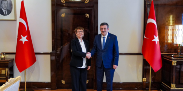 Cumhurbaşkanı Yardımcısı Yılmaz, Avrupa İmar ve Kalkınma Bankası Başkanı Basso ile görüştü