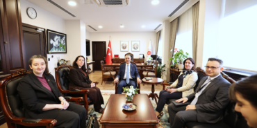 Dışişleri Bakan Yardımcısı Özel,  İrlanda’nın Ankara Büyükelçisi Brosnan’ı kabul etti