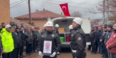 Trafik kazasında şehit olan polis memuru Serkan Ünal, Kırıkkale’de son yolculuğuna uğurlandı