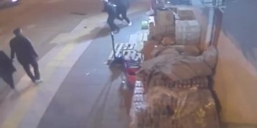 Çorum’da bir minibüs sürücüsü tartıştığı yayayı darp etti