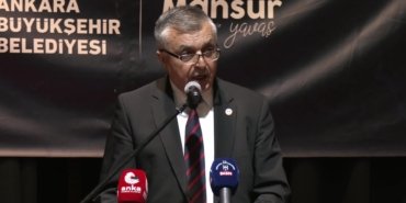 Mansur Yavaş: “Başkentimiz Ankara, resmi dilimiz Türkçe olarak İstiklal Marşımızı bağıra bağıra söylemeye devam edeceğiz”