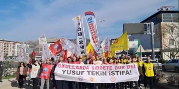 Hatay’da eğitimciler, öldürülen meslektaşları Fatma Nur Çelik için eylem yaptı: İktidar ve MEB bu cinayetin sorumlusudur