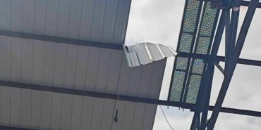 Kırıkkale’de fabrika çatısının montajı sırasında düşen işçi hayatını kaybetti