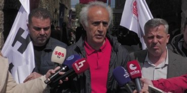 İzmir Meslek Fabrikası önünde nöbet… TMMOB Harita ve Kadastro Mühendisleri Odası İzmir Şubesi: Fabrikanın Büyükşehir’e ait olduğu açık