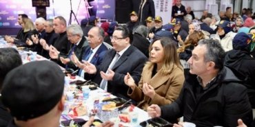 Tekirdağ Büyükşehir Belediyesi’nin iftar buluşmaları, Şarköy ilçesinde devam etti