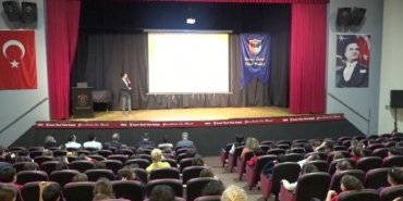 Bornova Belediyesi’nden öğrencilere “Temel Afet Bilinci” eğitimi