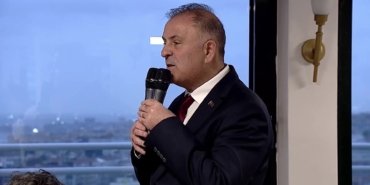 Özgür Özel, son iftarı Saraçhane’de yaptı…“Çankaya Köşkü’nde verilecek iftarlarda, Türkiye’nin yarınlarında birlikte olacağız”