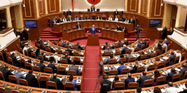 Arnavutluk Parlamentosu, İran Devrim Muhafızları’nı “terör örgütü” ilan etti