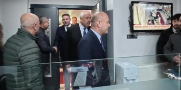 CHP Genel Başkan Yardımcısı Karabat: “Türkiye’yi yönetmekten aciz hale gelmiş, emeklinin, çiftçinin sofrasından uzaklaşmış bir iktidarla karşı karşıyayız”